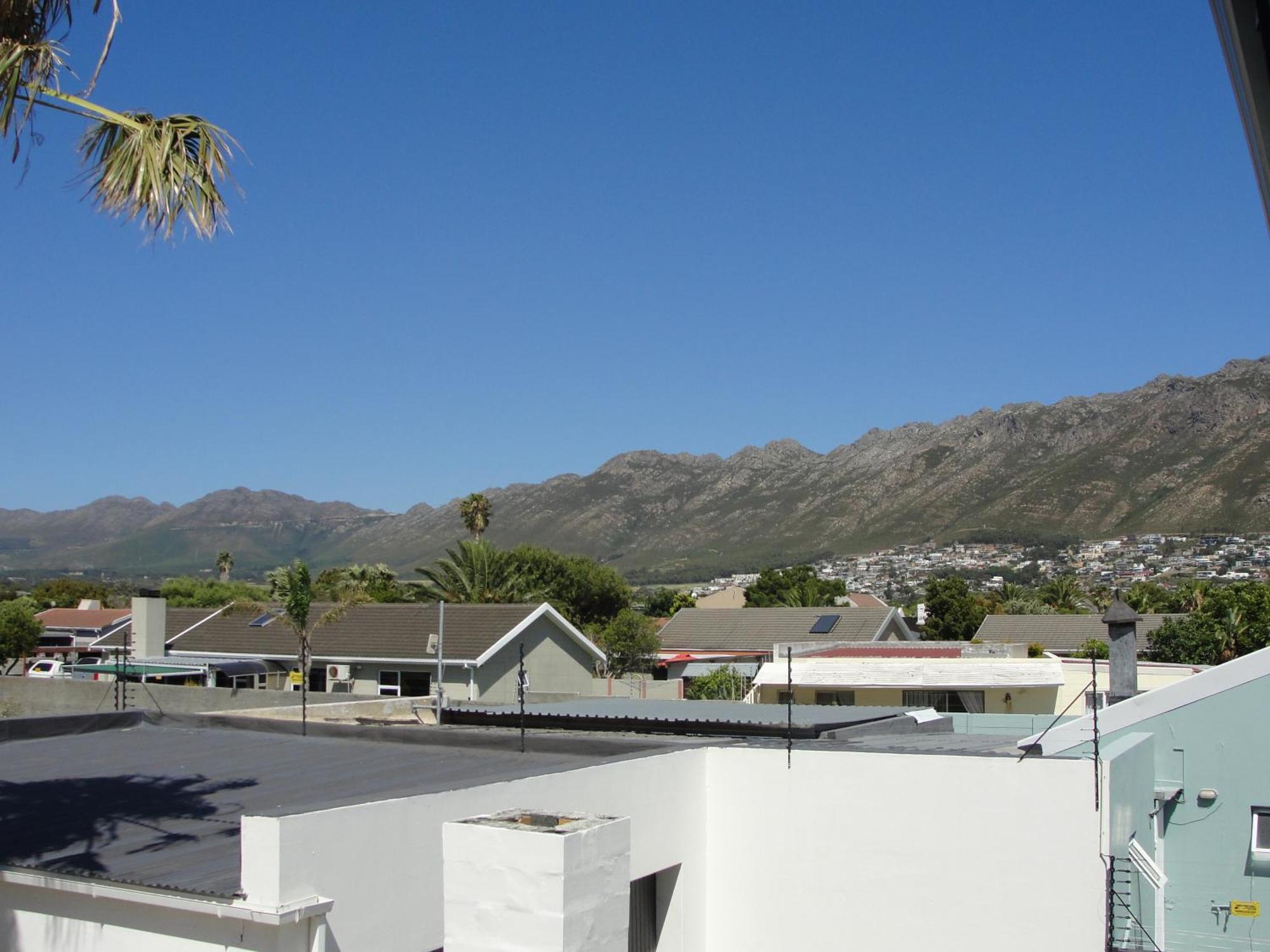 113 Reasons Self Catering Apartment