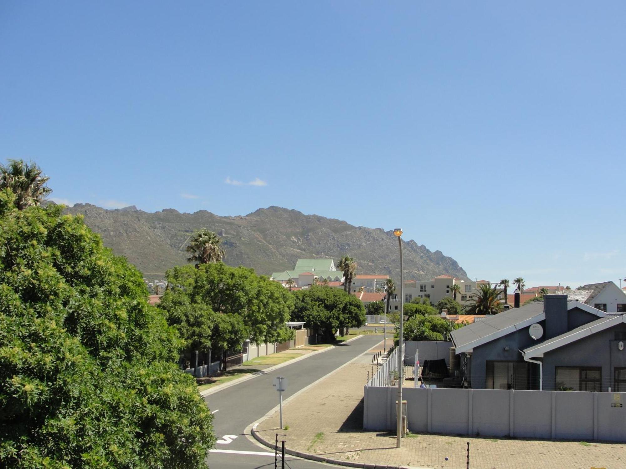 113 Reasons Self Catering Apartment Cape Town
